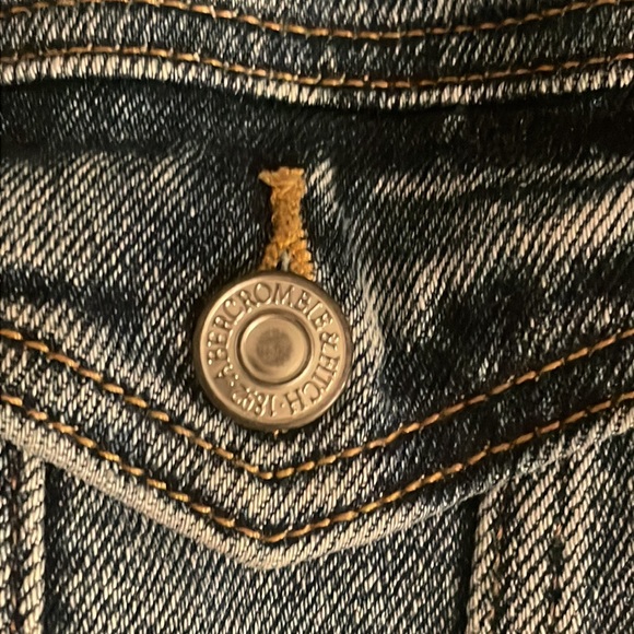 Abercrombie & Fitch Denim Jacket EUC - Picture 3 of 3